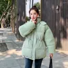 Casacos de Trench das Mulheres Jaqueta de Inverno Mulheres Moda Pele de Ovelha Patchworked Puffer Parka 2023 Algodão Acolchoado À Prova de Vento Casaco de Bolha