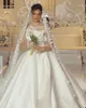 Modern Satin Wedding Dresses Pleats Strapless Neck Bridal Gown Custom Made Bride Dress With Veil Vestidos De Noiva