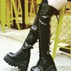 Bottes gothiques pour femmes, cuissardes hautes, plate-forme compensée, bottes de moto sur le genou, talons décapants de l'armée, Punk, lacets, boucle de ceinture longue