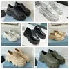 Designer-Schuhe für Herren und Damen, weiches Rindsleder, Plateau-Turnschuhe, P-Dreieck-Loafer, Gummi, schwarz, glänzendes Leder, klobiger runder Kopf, Sneaker mit dickem Boden, Schuhgröße 35–41