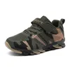 Sneaker per bambini scarpe mimetiche di camouflage alla moda traspirante per ragazzi girl sport da tennis che corrono bambini casual walking 231024