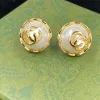 Stud Luxury Designer 18K Gold Letter Pearl -oorbellen dames mode prachtige geschenk sieraden hoge kwaliteit geen doos