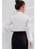 女性のブラウス秋のファッション女性ホローVネックサテンシャツプラスサイズエレガントなシックオフィスレディースワークウェアフリルシルクトップ6xl