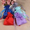 Bolsas de jóias 20pcs sacos de presente de seda de luxo mancha cordão sachest suave pano neckalce anel doces armazenamento saco de embalagem de poeira