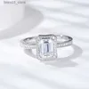 Bröllopsringar Följ Cloud 1.25CT Emerald Cut Moissanite Diamond Engagement Rings for Women Wedding Promise Band Platinum Plated 925 Silver Q231024