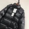 2023 neue Italien Monclair Trench Designer Winter lange Montcler Mantel Monclar Monclear Jacke Frauen