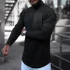 メンズTシャツ秋のカジュアル格子縞のプリントシャツメンズスプリングファッションタートルネックプルオーバートップスオスの長袖スリムティーストリートウェア