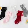 Çocuk Çorap Kız Çorapları Büyük Yay Bebek Diz Yüksek Çoraplar Çocuk Örgü Bale Yeni yürümeye başlayan çocuklar Dantel Çocuklar Giyim Bebek Anti-Slip Legging Bodysuits 231025