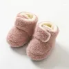 First Walkers Born Peluche Scarpe per bambini Stivali caldi invernali con suola morbida per neonati Stivaletti ispessiti antiscivolo 0-24M