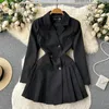 Robes décontractées de base Designer de mode Double boutonnage Blazer robe française femmes crantée à manches longues Chic Slim noir Mini court Cas287t