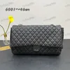 Borsa a tracolla da donna elegante Borsa da aeroporto 46 cm Pelle di vitello Plaid di diamanti Oro argento Hardware Fibbia in metallo Borsa di lusso Borsa a tracolla con catena Matelasse Grande capacità