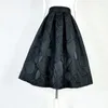 Kjolar 2023 Autumn Stylish Korean Elegant Woman Clothing Vintage Retro Hög midjecirkeltryck svart mörkgrön lång veckad maxi kjol