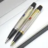 Mini caneta esferográfica Bohemies de alta qualidade Resina preta e design de metal Material escolar de escritório Escrevendo canetas esferográficas suaves com número de série de diamante