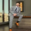 Slim Grey Wedding Tuxedos Peakes Lycel Three Piece Masculino Blazer Slim Groombrides в тарелке.