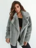 Fourrure pour femme Fausse Fourrure Surdimensionné Manteau En Peluche Femmes Hiver Chaud Épais Veste Moelleuse Vintage Lâche Teddy Pardessus Dames Sexy Party Manteaux De Fourrure Streetwear 231024