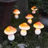 Kerstversiering Solar Mushroom Lights LED Waterdichte Tuin Buiten Warme Kleur Lichtslinger voor Patio Pathway Landschap Decor 231025