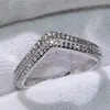 Doppio stile V carino gioielli di lusso in argento sterling 925 pavimenta zaffiro bianco diamante CZ festa nuova fede nuziale femminile anello per l'amante167c