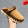 Designer Uggssy tofflor Goldenstar Black Beige Clog Boston Clogs Golden Star Beach Sandal Cross Slides Women Män Tazz Tasman Mustard Seed Chestnut Winter Summer Yt