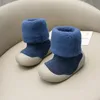 Chaussures d'hiver en coton pour enfants, chaussures épaisses pour tout-petits, chaussures de neige pour bébés garçons, bottes chaudes à semelles souples pour bébés filles de 0 à 4 ans 231024