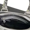 Tote Balencaiiga Taschen Klassische Damentaschen Neues Produkt Tragbar Beliebt Modisch Vielseitig für mit dunklem Motorrad-Crossbody-Nietendesign Klein 4M9L