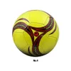 Bolls konkurrenskraftiga fotbollsbolllag och kul på fältstorlek 4 fotbollsträning barn 231024
