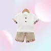 Mode sommar baby pojkar kläder set turdown collar barn kort ärm tshirtshorts 2 st set barn kostym pojke outfits9261461