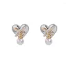 Boucles d'oreilles Icnway naturel 5-5.5mm ronde perle d'eau douce blanche 14kgp accessoires S925 une paire coeur vente en gros