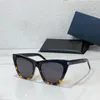 Hochwertige Designer-Sonnenbrille für Damen, UV400, quadratische Sonnenbrille für Damen, modische Piloten, die Outdoor-Sport, Reisen, Strand, Sonnenbrille mit Box SL214 fahren