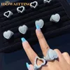 حلقات الفرقة الكاملة Micro Micro Cz Hollow Heart Ring عالية الجودة Iced Out Bling cubic Zirconia for Women Girlfriend Valentines Jewelry 231025