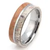 MENS WOMENS 8MM Tungsten Carbide Ring Deer Antler och Whisky Barrel Wood Inlay Wedding Band Comfort Fit Size 7-13 Inkludera Half Siz268W