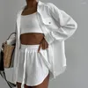 Survêtements pour femmes Femmes Summer White Folds Ensembles courts Femmes Mode Casaul Costumes 2023 Chemisier à poitrine unique et short taille haute