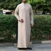 民族衣類イスラム教徒のローブ男性Jubba Thobe Saudi Arabia Kaftan Pour Homme Musulman Abaya Qamis Islamic Fashion Islam Dress Eid