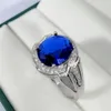 Bagues de cluster Trendy 925 Bague en argent sterling pour hommes Bijoux Personnalité Cristal Bleu Couple Femmes Accessoires de fiançailles avec pierres