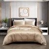 Bedding sets Luxury Satin Set Duvet Cover With Pillowcase European Style Double King Size Comfortable Bed Covers Linen No sheet 231025