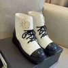 2023 Дизайнерские сапоги Женские ботинки martin Ботинки Челси в форме ромба Кожаная обувь Ботильоны из монолита Боевые ботинки в стиле милитари Женские рождественские сапоги