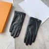 новые зимние кожаные перчатки из овчины, дизайнерские варежки с кашемировой подкладкой, модные уличные мужские теплые перчатки с коробкой G2310255Z