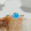 Pierłdy ślubne Mystic Blue Fire Opal Pierścień Srebrny kolor minimalistyczny układ w stosy dla kobiet zespoły brinal zaręczynowe biżuteria