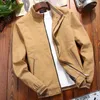 Giacche da uomo da uomo MRMT 2023 uomini di marca cappotto casual in stile coreano top giacca abiti esterni bello tendenza indossare soprabito per uomo