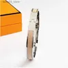 Charmarmband Högkvalitativ lyxig designer Design Bangle rostfritt stålarmband Klassiska smycken armband för män och kvinnor Q231025