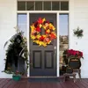 Juldekorationer Autumn Door Wreath Christmas Halloween Decoration Pumpkin Berry Pine Cone Maple Artificial Cloth Rattan Material Hemdekoration 231023