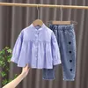 Kledingsets Lente Kinderkleding Meisjes Shirt met lange mouwen Jeans 2-delige set Meisjes Effen Katoenen Shirt Jeanspak voor meisjes van 1-5 jaar 231024