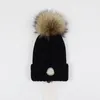 Inverno presente Mulheres Pompons chapéu Designer de malha gorro de lã Mulheres Chunky Knit Grosso Quente Faux Fur Pom Gorros Chapéus Feminino Bonne s