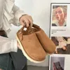 المصمم Goldenstar Clog Slippers Cowhide Boston Poston Clogs Golden Star Beach Sandal Cross Slides Women Tazz Tasman Fall Mustrard Chestnut Winter Summer