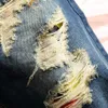 Mode män denim jeans smala raka byxor trend mens designer byxor nya sommarmens hål denim shorts2706