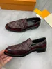 Designer Brand Tartan Gentleman Oxfords Dress Walking Business Slip On Scarpe da esterno Taglia 38-44