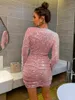 Lässige Kleider WYWMY Sexy V-Ausschnitt mit Pailletteneinsatz, gerüschtes metallisches, figurbetontes Kleid, Abendparty, Club, Mini-Büro, Damen, Wickel-Hüfte