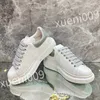 2023 TOP HOT LUKSURY PROJEKTERS BUTS Platforma MENS Treakery Sneakery Kobiety białe czarne skórzane espadrilles Flats Lace Up Running Casual Shoe XSD221105