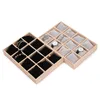 Stojak na biżuterię 12 Grids Watch Watch Bransoletka do przechowywania Tray Pillow Emplay Organizator 231025