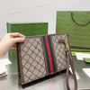 Mens Clutch Bags Designer Toilet Bag Handbags Womens Totes Fashion Luxury Cosmetic Bag Man Business Purses
