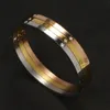 Tails Holder Xuanhua rostfritt stål manschettarmband armband för kvinnor mode smycken charm tillbehör kristall armband älskar 231025